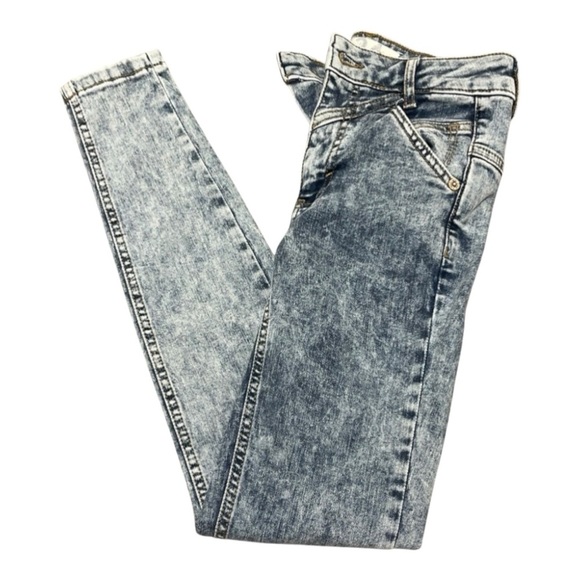 Free People Riley Light Acid Washed Seamed Jeans - Picture 8 of 16